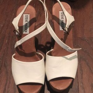 Size 7 Steve Madden Cork Wedges